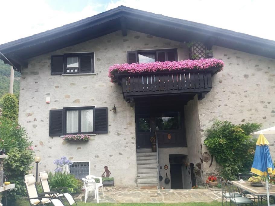 Casa Colori Villa Poggiridenti Luaran gambar