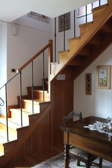 Casa Colori Villa Poggiridenti Luaran gambar